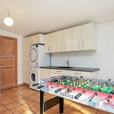 Two-bedroom Holiday In 2 Stroby